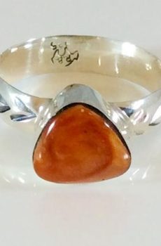 Triangle Oyster Shell Ring